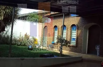 Casa com 3 quartos à venda na Vila Mariana, Bauru 