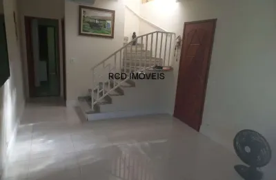 Casa de 142 m² de área construída próximo ao bonfiglioli , com 3 quartos