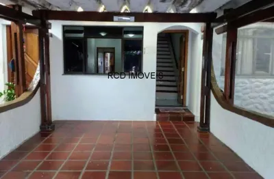 Casa sobrado em condomínio no butantã, 2 quartos, 2 vagas de garagem. próximo raposo