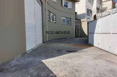 Prédio comercial no butantã: 424m² galpão em vão livre, pé direito 4,70m, edícula e dois apartamentos no piso superior (entradas independentes).