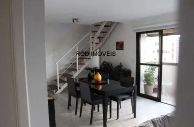Cobertura de luxo: 4 quartos, 2 suítes, 2 salas, 5 banheiros, 3 vagas, 210m²