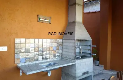 Casa térra ao lado do metrô vila sônia -  2 dormitorios