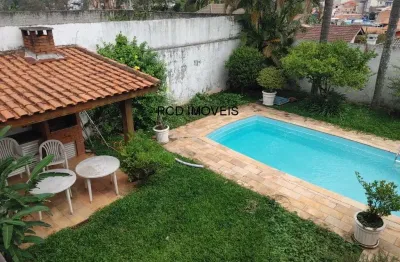 Espetacular casa pq dos príncipes: 4 quartos, 2 suítes, 4 vagas de garagem, quintal, piscina