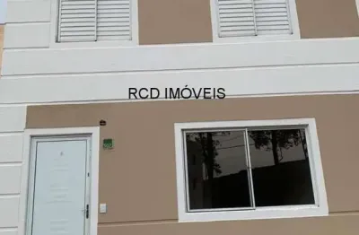 Casa em condomínio à venda em cotia-sp, jardim ísis: 3 quartos, 2 salas, 3 banheiros, 1 vaga de garagem, 81m² de área.