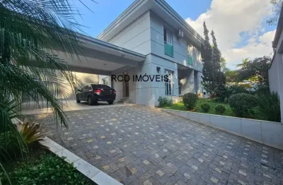 Casa de 330m² com 4 suítes 6 banheiros 4 salas edícula piscina e área gourmet parque dos príncipes