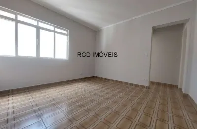 Imperdível oportunidade de locação de casa na vila polopoli / butantã: 2 quartos, 1 suíte, 1 sala, 2 banheiros, 1 vaga de garagem, 130m²
