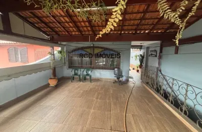 Imperdível oportunidade: casa à venda no jardim das vertentes. 3 quartos, 1 suíte, 4 banheiros, 3 vagas, 210m².