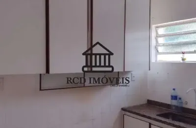 Venda de Casa Impecável em São Paulo-SP, Bairro Jardim Ester Yolanda: 3 Quartos, Sala, 2 Vagas e 140m²!