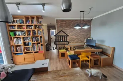 Apartamento à venda em Cotia-SP, bairro Gramado: 2 quartos, 1 sala, 2 banheiros, garagem e 70m² de área! Venha conferir!