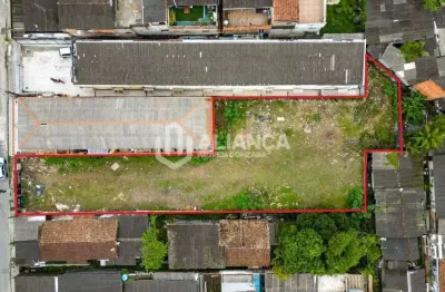 Terreno à venda por r$ 900.000,00 - parque são vicente - são vicente/sp