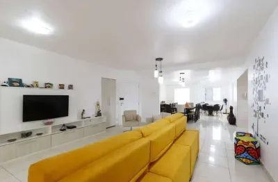 Apartamento com 4 quartos à venda no Marapé, Santos 