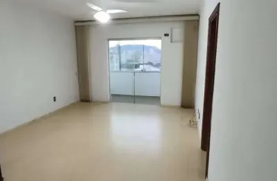 Apartamento de  2 dormitórios no bairro da ponta da praia