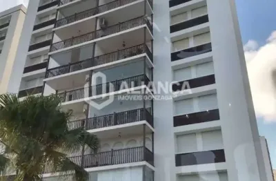 Apartamento com 3 dormitórios ao lado do balneário no gonzaga