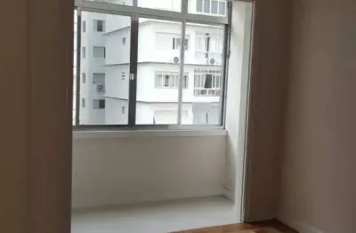 Apartamento --2 quartos, lateral com vista lateral para o mar!