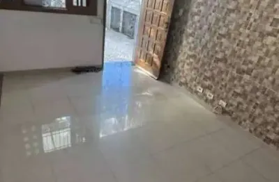 Casa com 2 quartos à venda na Rua Paraná, Vila Mathias, Santos