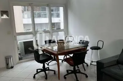 Apartamento de locação no gonzaga :70 metros com lazer..