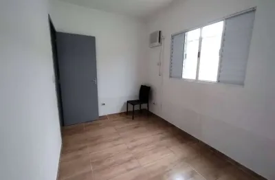 Casa de 2 quartos garagem para 1 carro e moto coberta