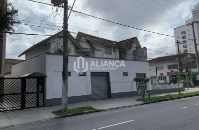 Casa comercial para alugar na Rua Guaibê, Aparecida, Santos