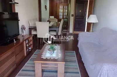 Apartamento 3 quartos sendo 2 vagas de garagem demarcada