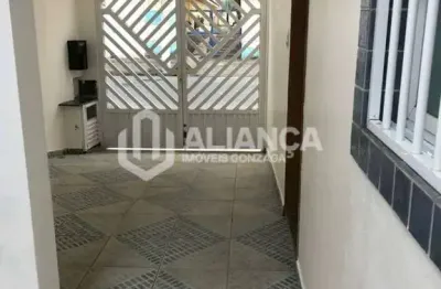 Casa com 2 quartos para alugar na Rua Dom Pedro I, Vila Belmiro, Santos
