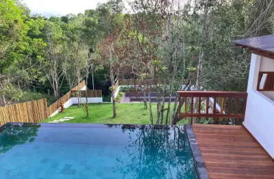Casa alto padrão 5 suítes, varanda e espaço gourmet