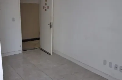 Apartamento tipo studio 1/4 no centro de salvador na rua carlos gomes