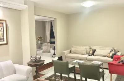 Apartamento na graça 4/4 sendo 3 suítes master finamente decorado