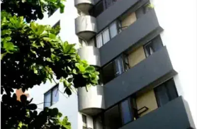 Apartamento 2/4 suíte e 2 vagas em frente a entrada do colégio do exército