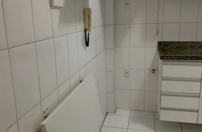 Apartamento com 2/4 com 1 vaga - prédio de escada em vila laura