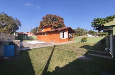 Casa de condomínio 2/4 com piscina as margens da rodovia amaral peixoto em araruama