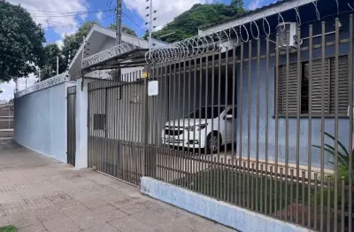 Casa com 3 quartos à venda na Rua Mendonza, 375, Vila Morangueira, Maringá