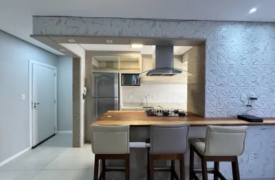 Apartamento mobiliado e reformado no centro florianopolis