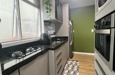 Apartamento à venda em coqueiros – 2 dormitórios, reformado e pronto para morar