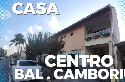 Casa com 6 quartos à venda no Centro, Balneário Camboriú 