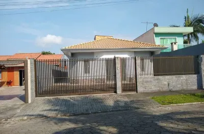 &#127795; **casa térrea exclusiva no condomínio fechado - bairro são francisco de assis, camboriú - sc** &#127795;