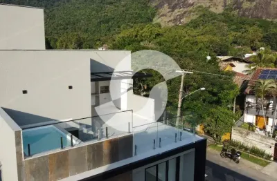 Maravilhosa casa triplex , em pequeno condominio,  no bairro peixote, itaipú