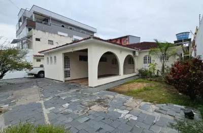 Excelente casa comercial no vieiralves - 4 salas amplas, 7 vagas de garagens - whatsapp 9298144-1596