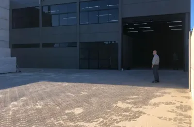 Jfernando aluga excelente pavilhão em área empresarial em canoas/rs