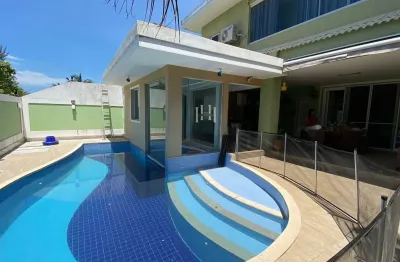 Casa em condomínio fechado com 5 quartos para alugar na Rua Deborah Oei Prince, 100, Barra da Tijuca, Rio de Janeiro