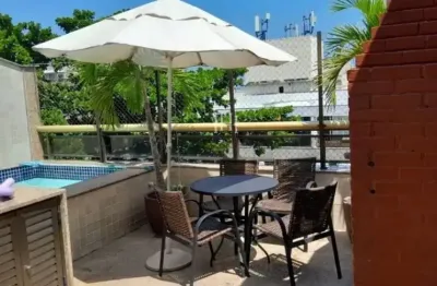 Cobertura duplex reformada • 4 quartos • vista mar e pedra da gávea