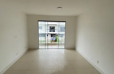 Casa para alugar na Rua Manhuaçu, 100, Vargem Grande, Rio de Janeiro