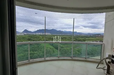 Apartamento duplex para aluguel com 115 m² com 2 suítes na Barra Olímpica.