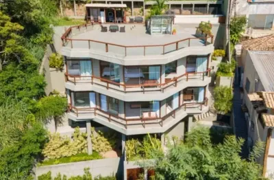 Casa em condomínio fechado com 6 quartos para alugar na Rua Jackson de Figueiredo, Joá, Rio de Janeiro