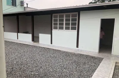 Casa para venda em camboriú, centro, 2 dormitórios, 1 banheiro