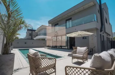 Magnífico sobrado com 4 suítes, no condomínio alphaville nova esplanada 1.