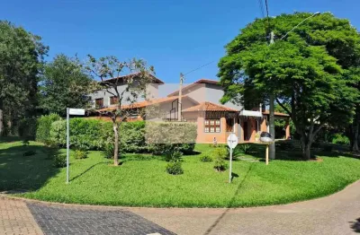 Refúgio particular em meio à natureza: vivendas do lago casa de esquina | 1.438 m² de terreno | silêncio e privacidade absolutos