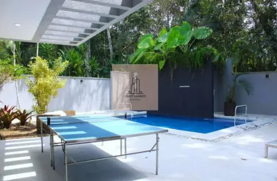 Casa Contemporânea com 4 suítes, em Riviera de São Lourenço, Módulo 21 – Próxima à Praia