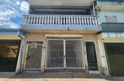 Sobrado com 150 metros quadrados de área construída no salto de são josé em salto sp