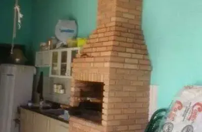 Casa com 2 dormitórios sendo 1 suíte no jardim santa marta em salto sp
