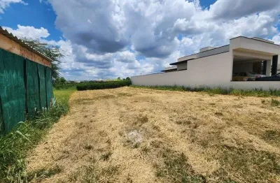 Imóvel para venda com 395 metros quadrados com com ótima localização e topografia